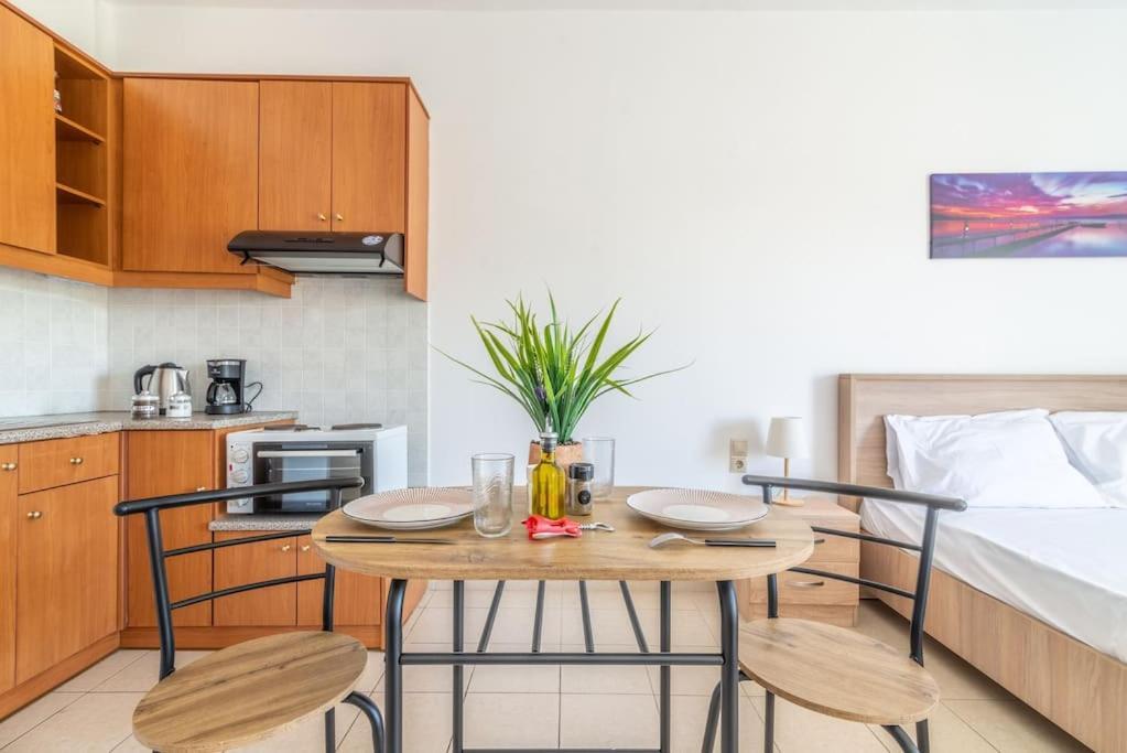 Urban Apt Next University 4 Heraklion  Екстер'єр фото