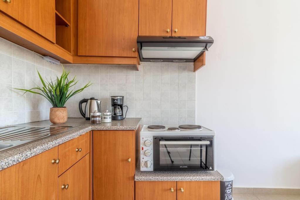 Urban Apt Next University 4 Heraklion  Екстер'єр фото